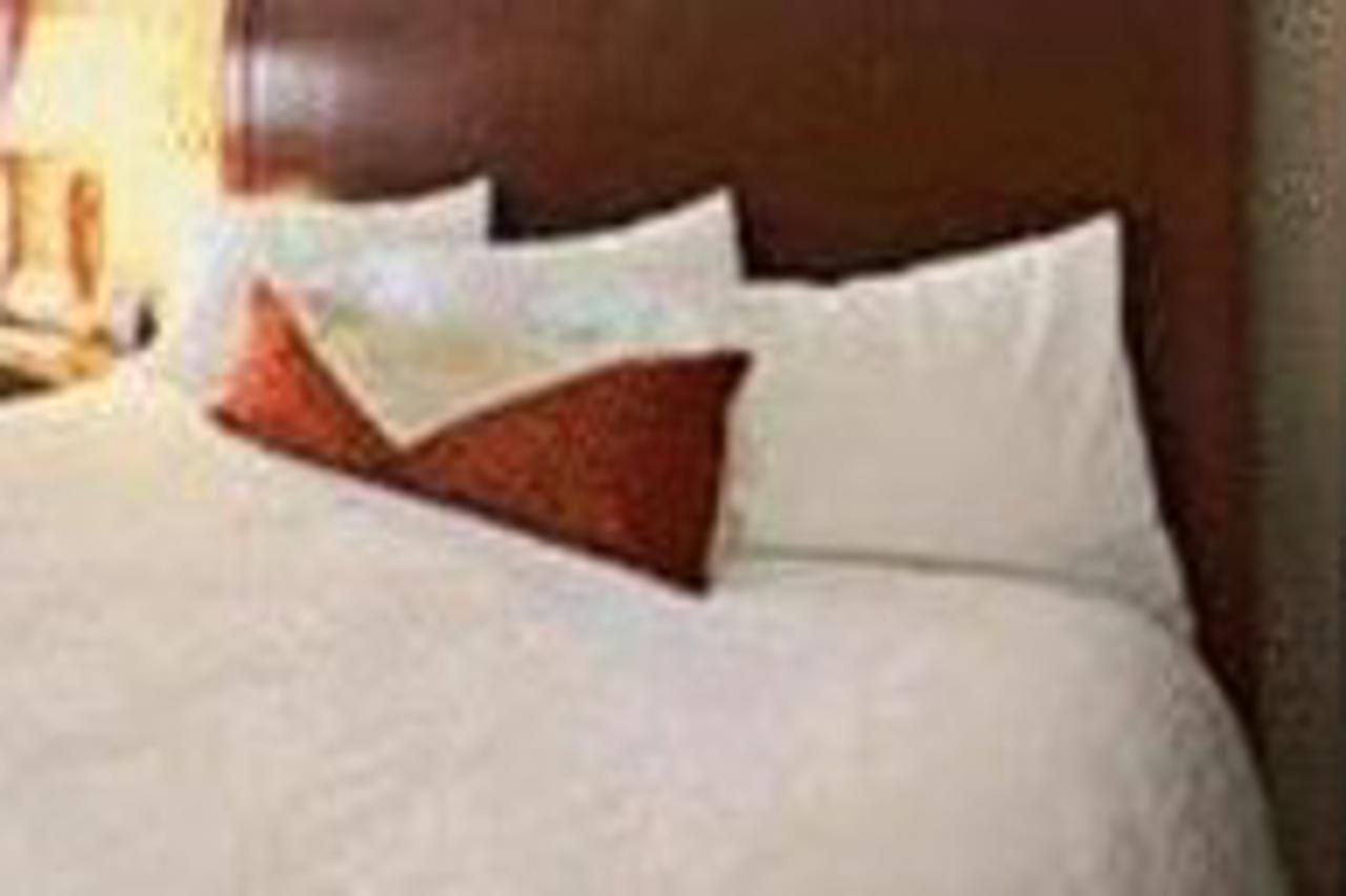 Hilton Garden Inn Ларами Екстериор снимка