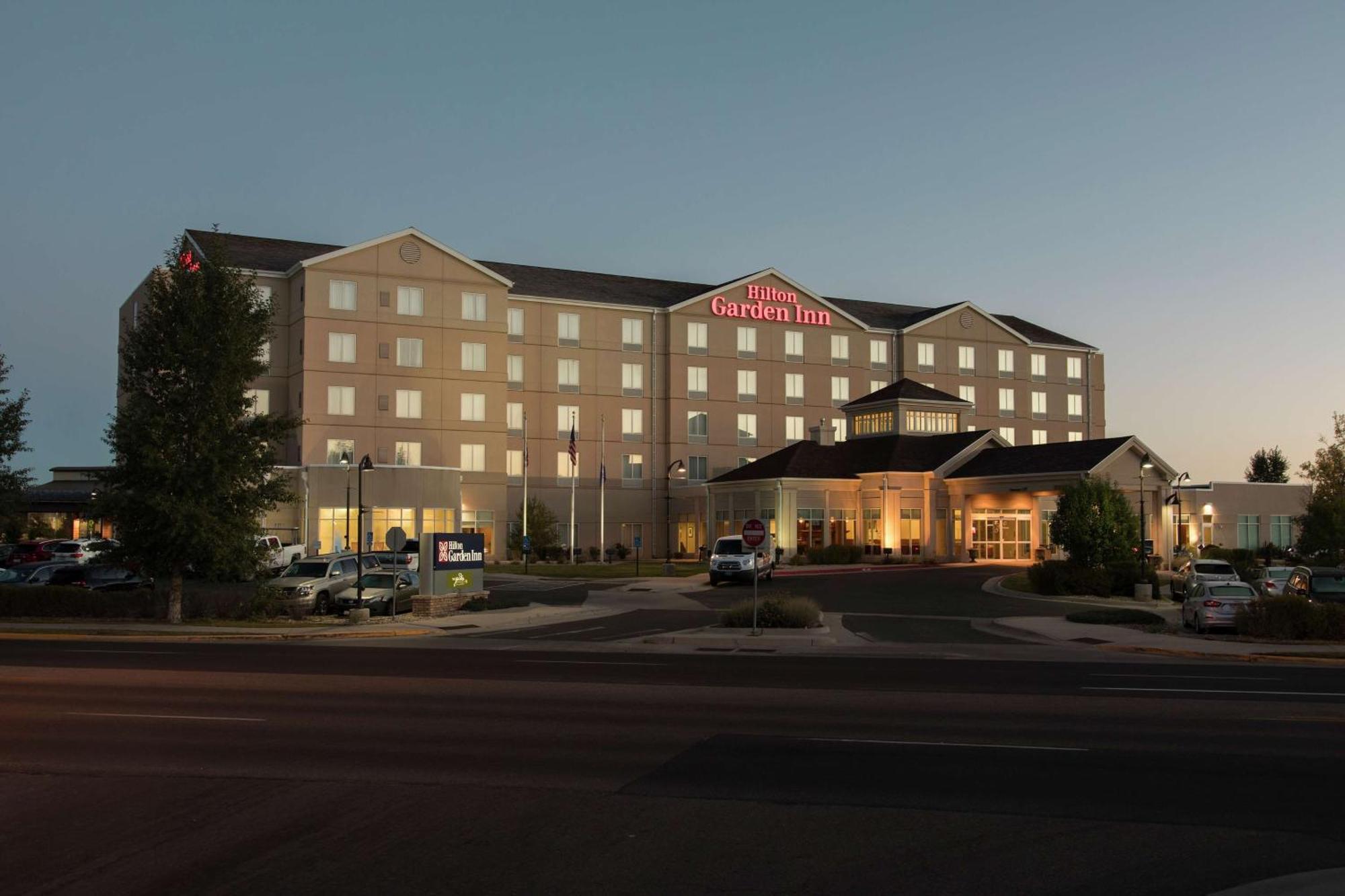 Hilton Garden Inn Ларами Екстериор снимка
